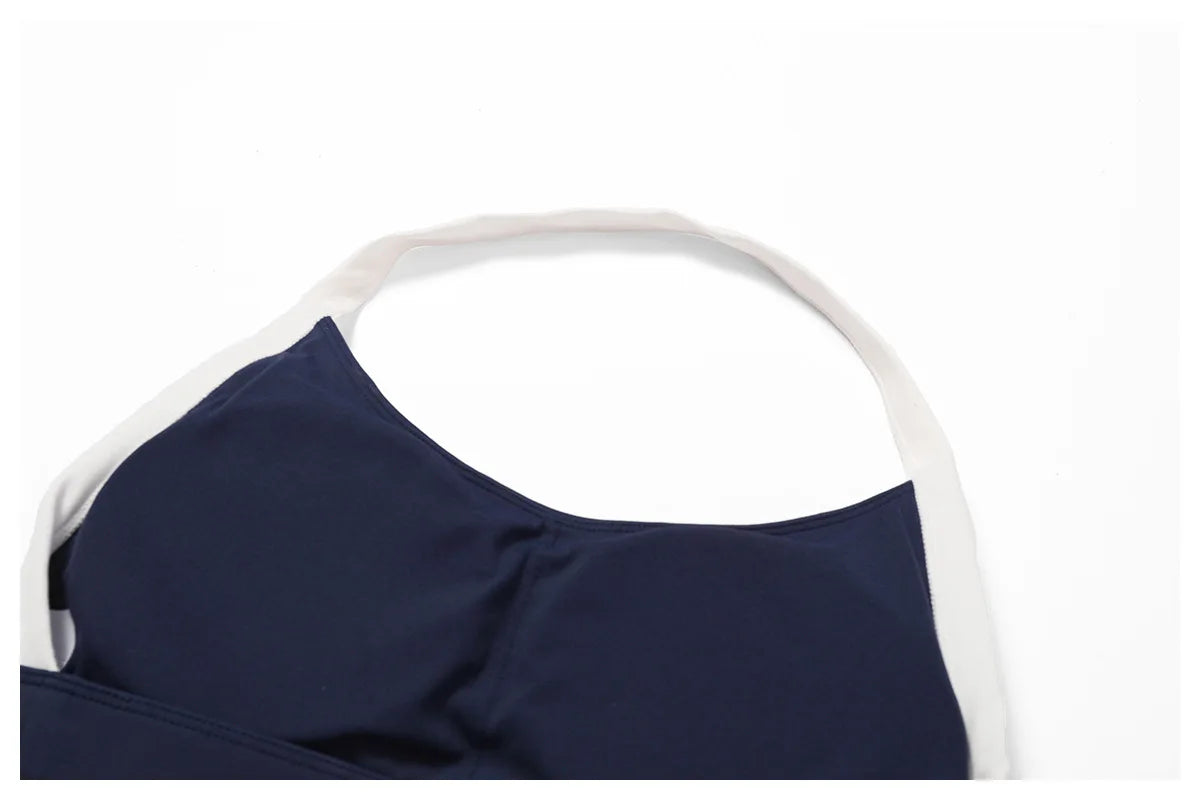 Elegant Yoga Set with Top Option