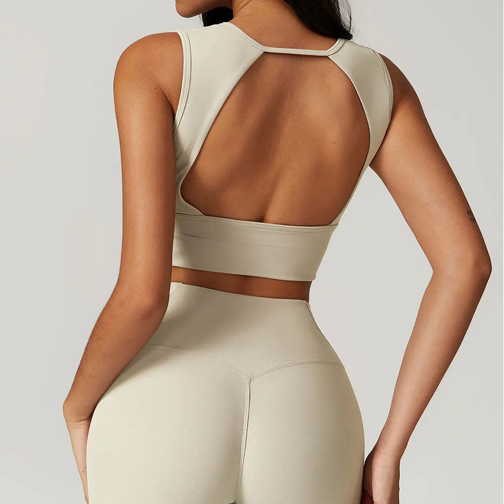Breathable Padded Yoga Push Up Top
