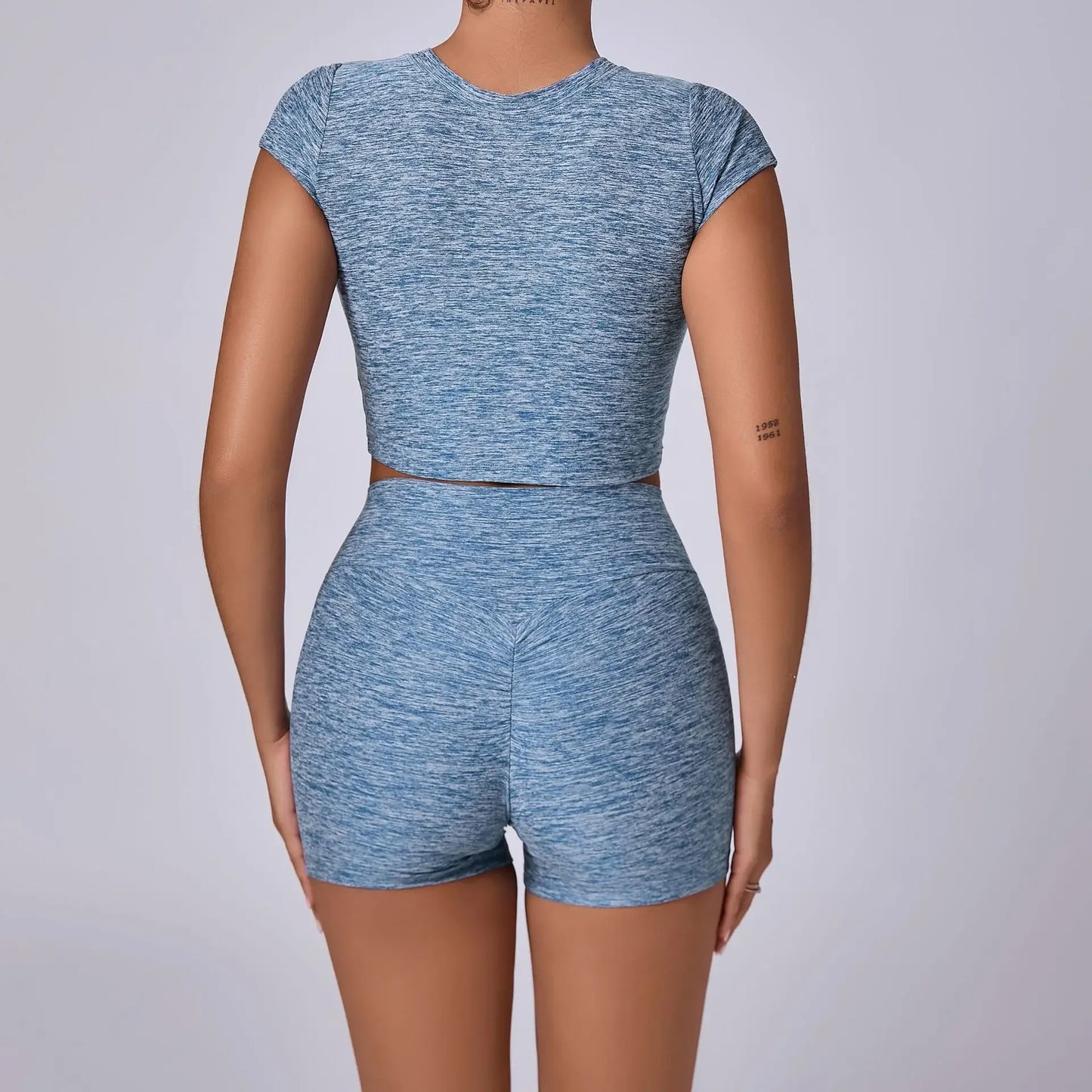Stylish NEW 2-Piece Yoga Set
