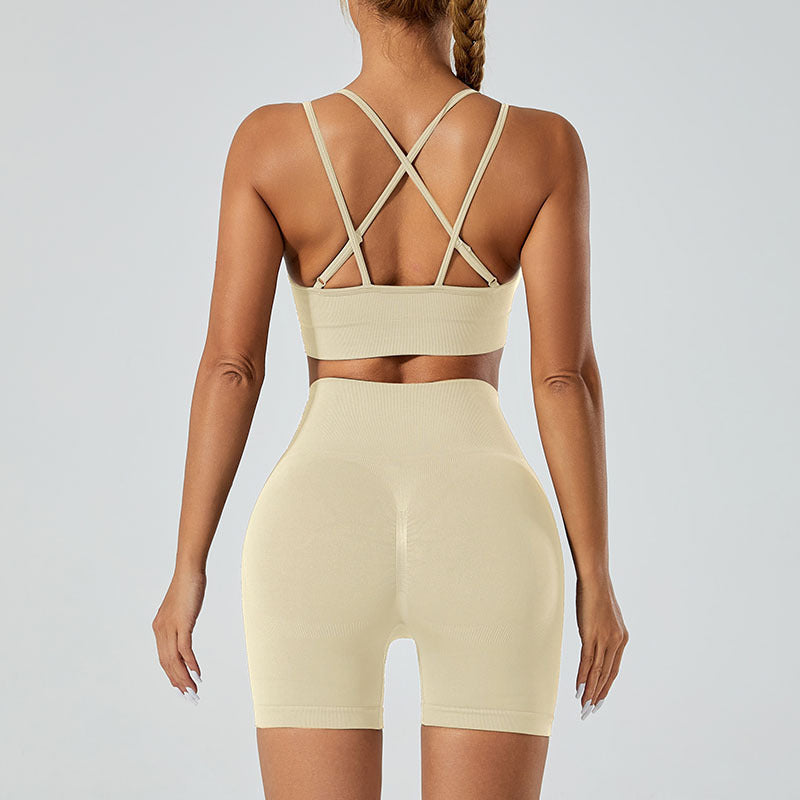 Fashionable Yoga Set with Butt Lifting Shorts