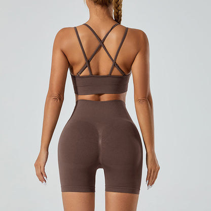 Fashionable Yoga Set with Butt Lifting Shorts